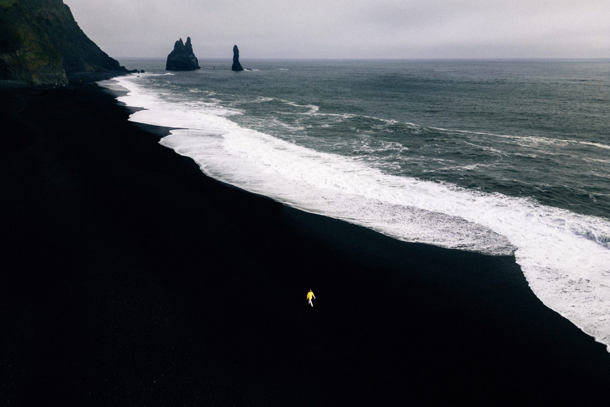 islande_reynisfjara_beach_drone-0026